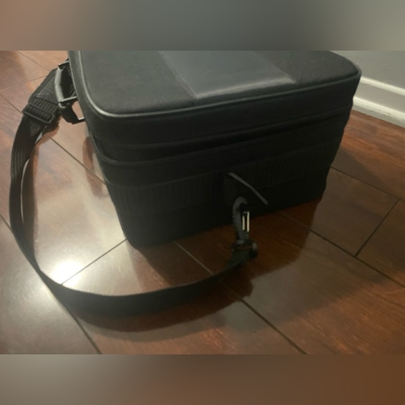 Bushnell Travel scope tripod case - with padding, insert and strap - Picture 5 of 14